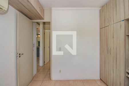 Quarto 2 de apartamento para alugar com 2 quartos, 50m² em Morro Santana, Porto Alegre