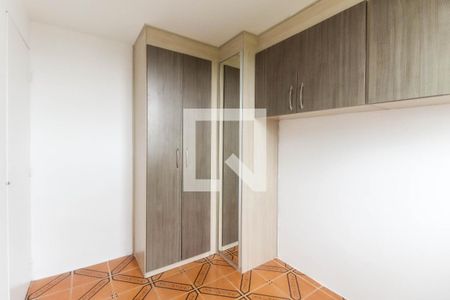Quarto 2 de apartamento para alugar com 2 quartos, 42m² em Conjunto Habitacional Santa Etelvina Ii, São Paulo