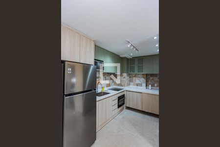 Sala, cozinha e área de serviço de apartamento à venda com 2 quartos, 39m² em Vila Barreto, São Paulo
