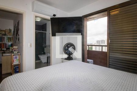 Suíte 1 de apartamento à venda com 2 quartos, 100m² em Jardim Londrina, São Paulo