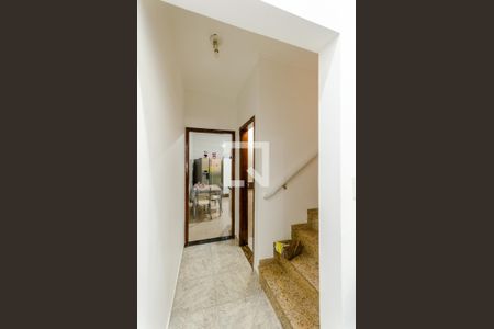 Corredor de casa à venda com 4 quartos, 110m² em Vila Carolina, São Paulo