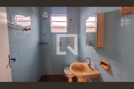 Banheiro Social  de casa para alugar com 1 quarto, 70m² em Rudge Ramos, São Bernardo do Campo