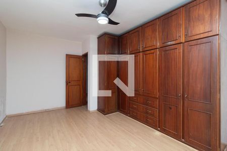 Quarto 2 de casa à venda com 5 quartos, 342m² em Partenon, Porto Alegre