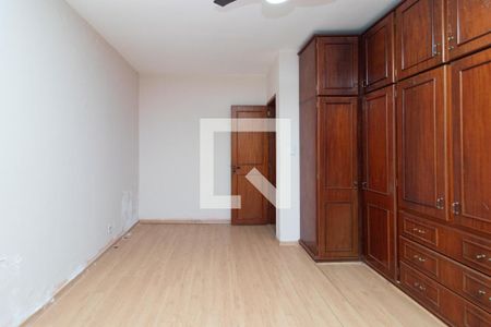 Quarto 2 de casa à venda com 5 quartos, 342m² em Partenon, Porto Alegre