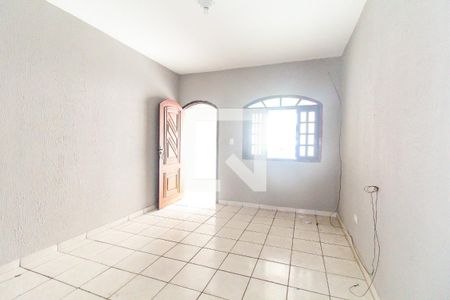 Sala de casa para alugar com 2 quartos, 125m² em Lageado, Ferraz de Vasconcelos