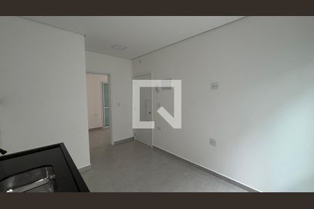 Sala - Cozinha de apartamento para alugar com 1 quarto, 30m² em Parque Novo Oratório, Santo André