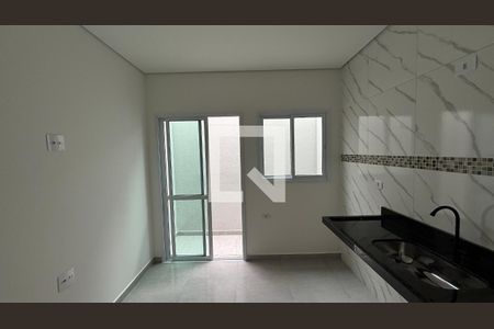 Sala - Cozinha de apartamento para alugar com 1 quarto, 30m² em Parque Novo Oratório, Santo André