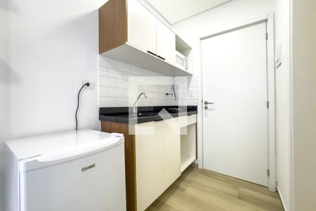 Cozinha de kitnet/studio para alugar com 1 quarto, 22m² em Pinheiros, São Paulo