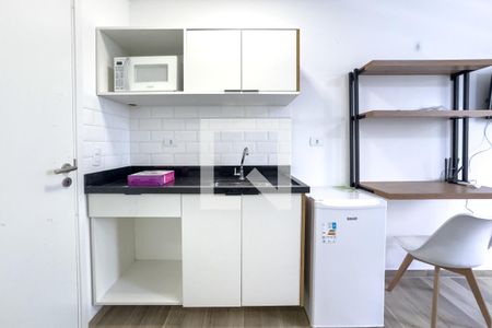 Cozinha de kitnet/studio para alugar com 1 quarto, 22m² em Pinheiros, São Paulo