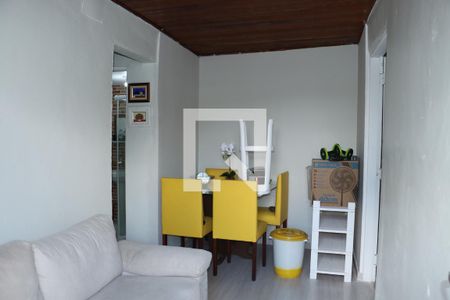 Casa para alugar com 2 quartos, 50m² em Jardim Júlia, Embu das Artes