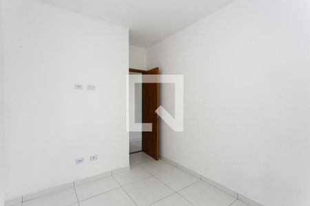 Quarto 1 de apartamento para alugar com 2 quartos, 49m² em Vila Santa Isabel, São Paulo