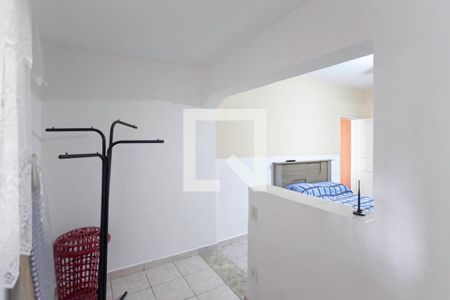 Quarto 1 de casa para alugar com 2 quartos, 100m² em Planalto, Belo Horizonte