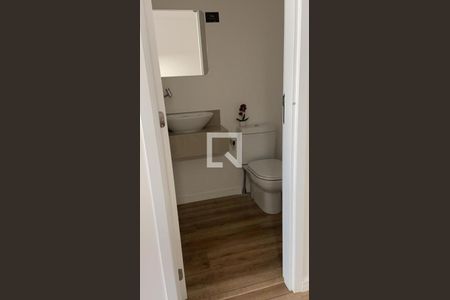 Banheiro de apartamento para alugar com 1 quarto, 52m² em Alphaville Industrial, Barueri