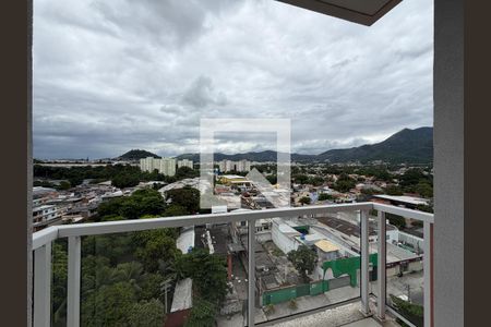 Sala - Varanda  de apartamento para alugar com 3 quartos, 70m² em Anil, Rio de Janeiro