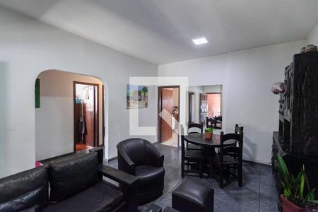 Sala  de casa para alugar com 3 quartos, 110m² em Jardim Alvorada, Contagem