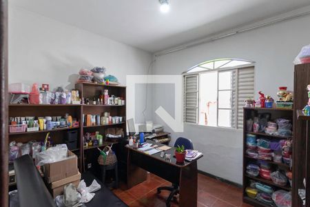 Quarto 2 de casa para alugar com 3 quartos, 110m² em Jardim Alvorada, Contagem