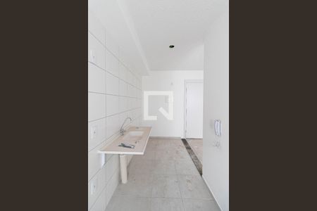 Sala/Cozinha/Área de Serviço  de apartamento para alugar com 2 quartos, 45m² em Cidade Nova São Miguel, São Paulo