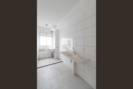 Sala/Cozinha/Área de Serviço  de apartamento para alugar com 2 quartos, 45m² em Cidade Nova São Miguel, São Paulo