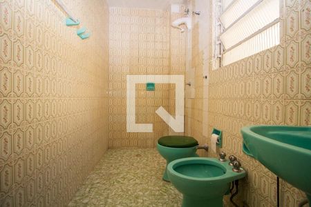 Banheiro de apartamento para alugar com 1 quarto, 48m² em Cidade Baixa, Porto Alegre