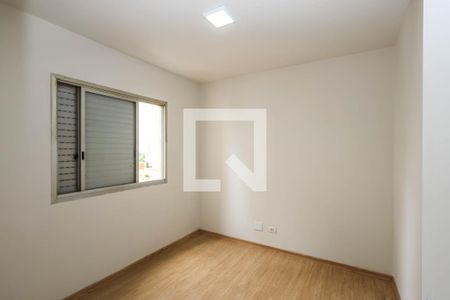 Quarto 1 de apartamento para alugar com 2 quartos, 60m² em Sacoma, São Paulo