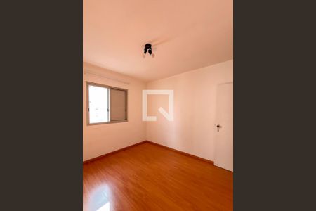 Quarto 1 de apartamento para alugar com 2 quartos, 60m² em Sacoma, São Paulo
