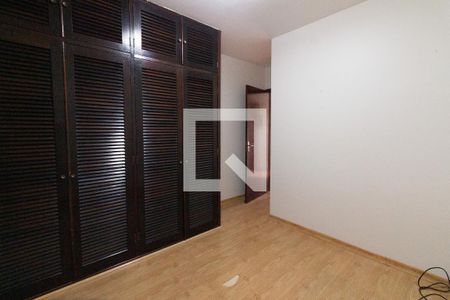 Quarto 1 de casa à venda com 3 quartos, 152m² em Cidade dos Bandeirantes, São Paulo