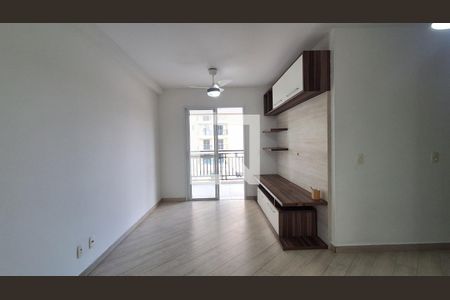 Sala de apartamento à venda com 3 quartos, 70m² em Rudge Ramos, São Bernardo do Campo