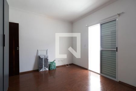 Casa para alugar com 3 quartos, 131m² em Vila Nhocuné, São Paulo