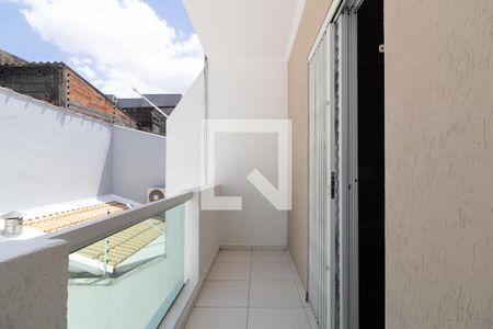 Casa para alugar com 3 quartos, 131m² em Vila Nhocuné, São Paulo