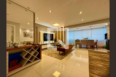 Sala de apartamento à venda com 3 quartos, 108m² em Vila Augusta, Guarulhos