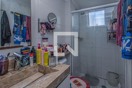 banheiro social_1 de apartamento à venda com 2 quartos, 50m² em Taboão, São Paulo