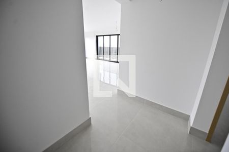 Apartamento para alugar com 3 quartos, 150m² em Serrinha, Goiânia