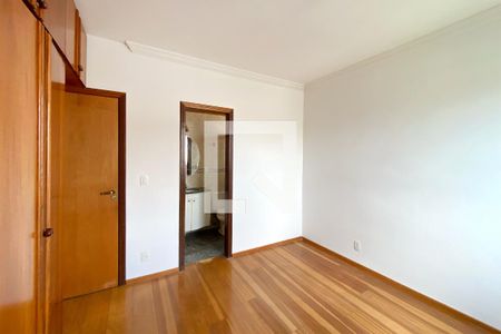 Suite 1 de apartamento à venda com 3 quartos, 90m² em Sagrada Família, Belo Horizonte