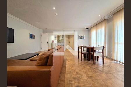 Sala de apartamento à venda com 2 quartos, 84m² em Vila Nova Conceição, São Paulo