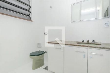 Banheiro 1 de apartamento para alugar com 3 quartos, 118m² em Rio Branco, Porto Alegre