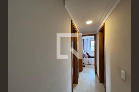 Corredor de apartamento à venda com 3 quartos, 84m² em Recreio dos Bandeirantes, Rio de Janeiro