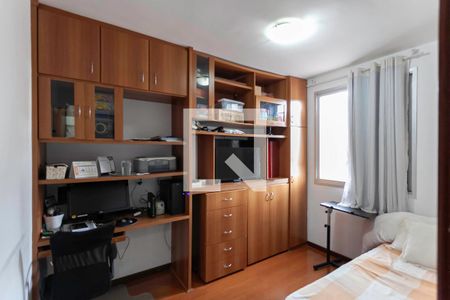 Quarto  de apartamento à venda com 3 quartos, 90m² em Santa Efigênia, Belo Horizonte