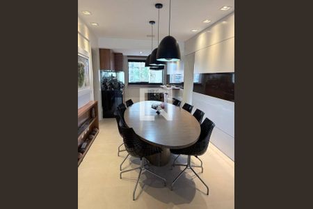 Apartamento à venda com 4 quartos, 230m² em Pompeia, São Paulo