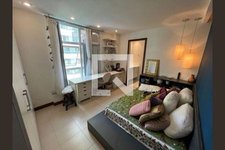 Apartamento à venda com 4 quartos, 151m² em Icaraí, Niterói