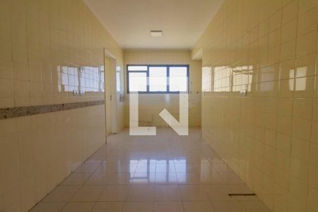 Apartamento à venda com 3 quartos, 167m² em Vila Suzana, São Paulo