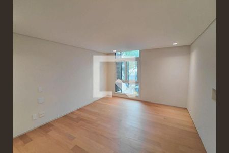 Apartamento à venda com 3 quartos, 370m² em Cerqueira César, São Paulo