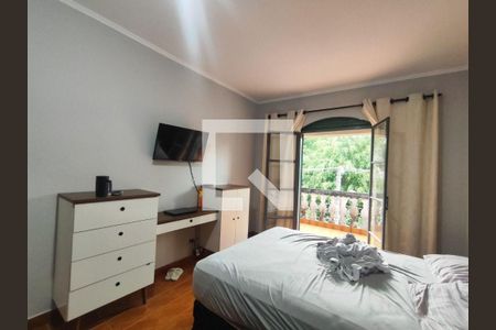 Casa à venda com 3 quartos, 304m² em Independência, São Bernardo do Campo