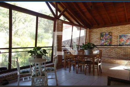 Casa à venda com 3 quartos, 450m² em Vila Irmaos Arnoni, São Paulo