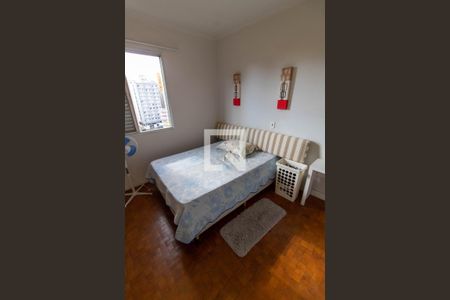 QUARTO 1 de apartamento para alugar com 2 quartos, 70m² em Vila Itapura, Campinas