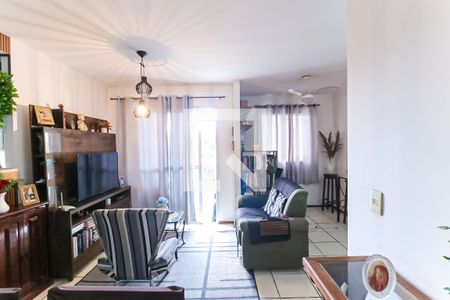 Sala de apartamento à venda com 2 quartos, 58m² em Del Castilho, Rio de Janeiro
