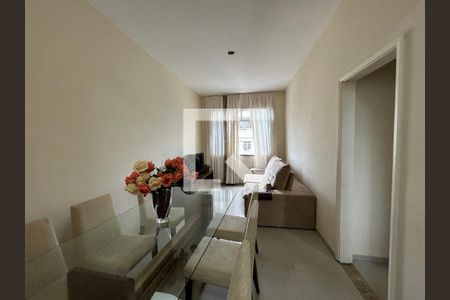 Sala de apartamento para alugar com 2 quartos, 82m² em Higienópolis, Rio de Janeiro