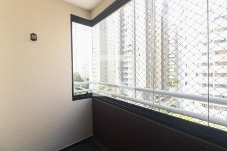 Varanda  de apartamento para alugar com 3 quartos, 74m² em Vila Gomes Cardim, São Paulo