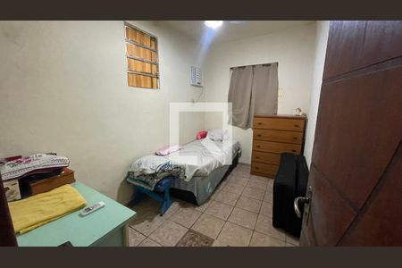 Quarto 2 de casa para alugar com 2 quartos, 60m² em Jardim Carioca, Rio de Janeiro