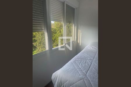 Casa para alugar com 4 quartos, 210m² em Vila Pedra Branca, São Paulo