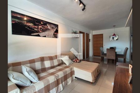 Sala  de apartamento para alugar com 2 quartos, 132m² em Recreio dos Bandeirantes, Rio de Janeiro